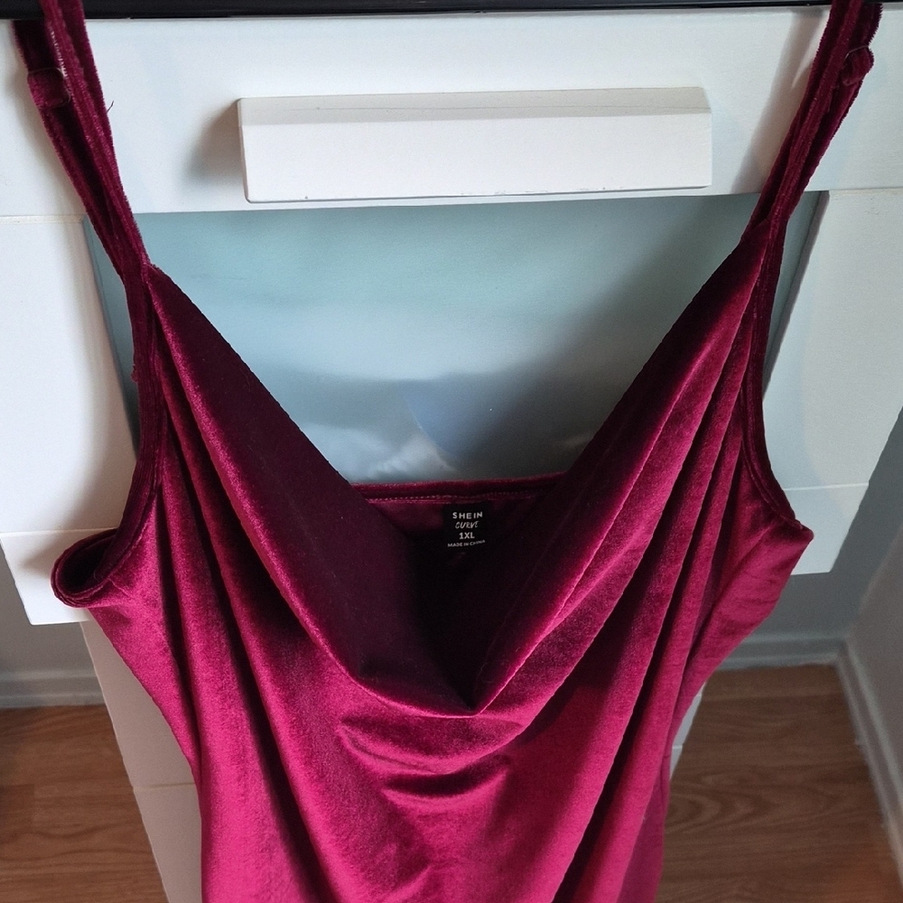 Burgundy Velvet Dress - Picture 5 of 7